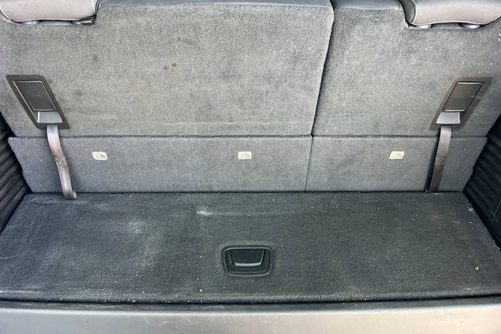 Used 2015 GMC Yukon SLE RWD image 18
