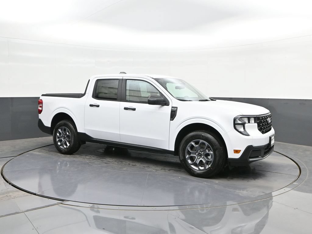 New 2026 Ford Maverick XLT w/ Equipment Group 301A AWD/4WD image 17