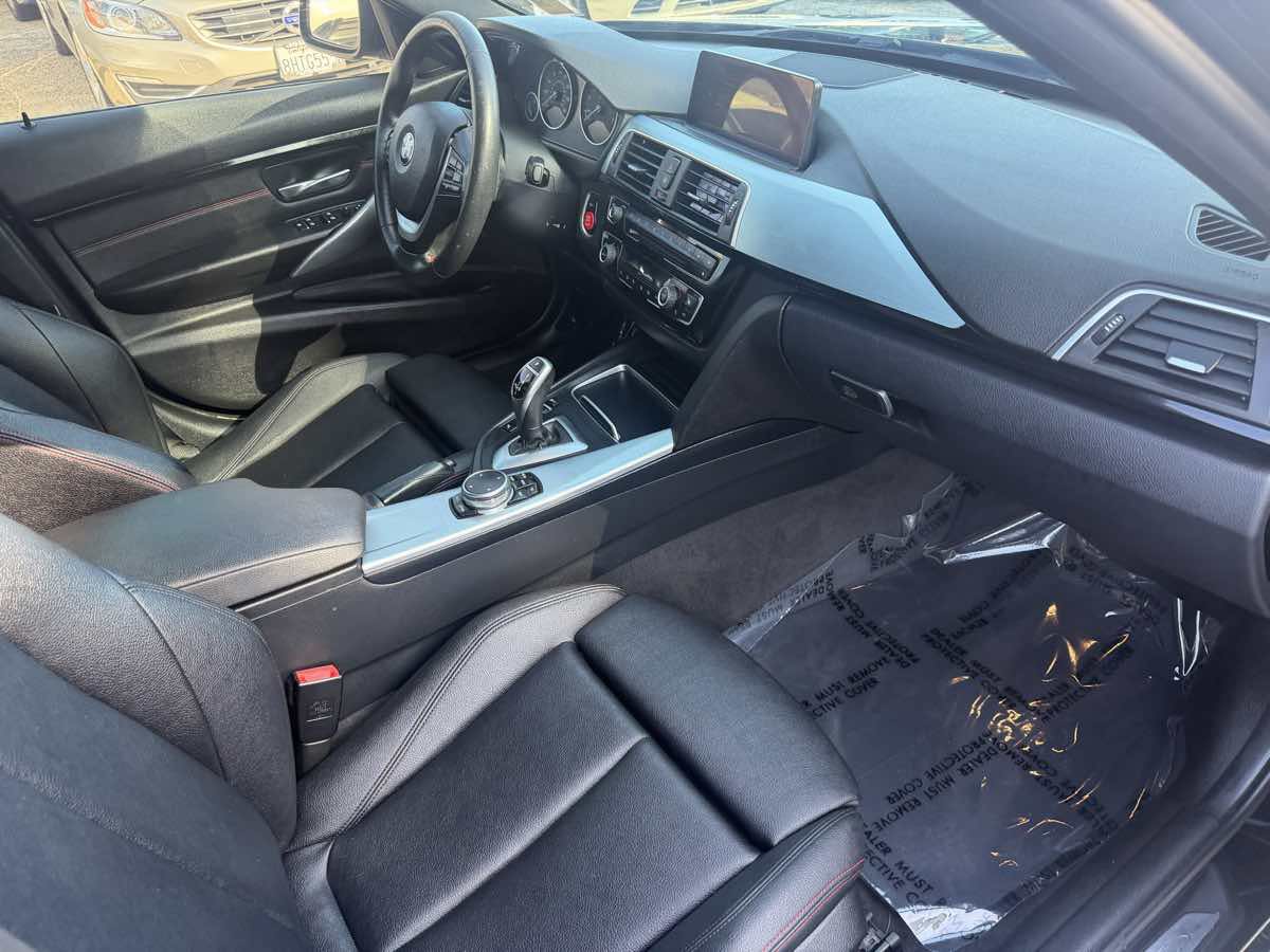 Used 2016 BMW 328i Sedan RWD image 10