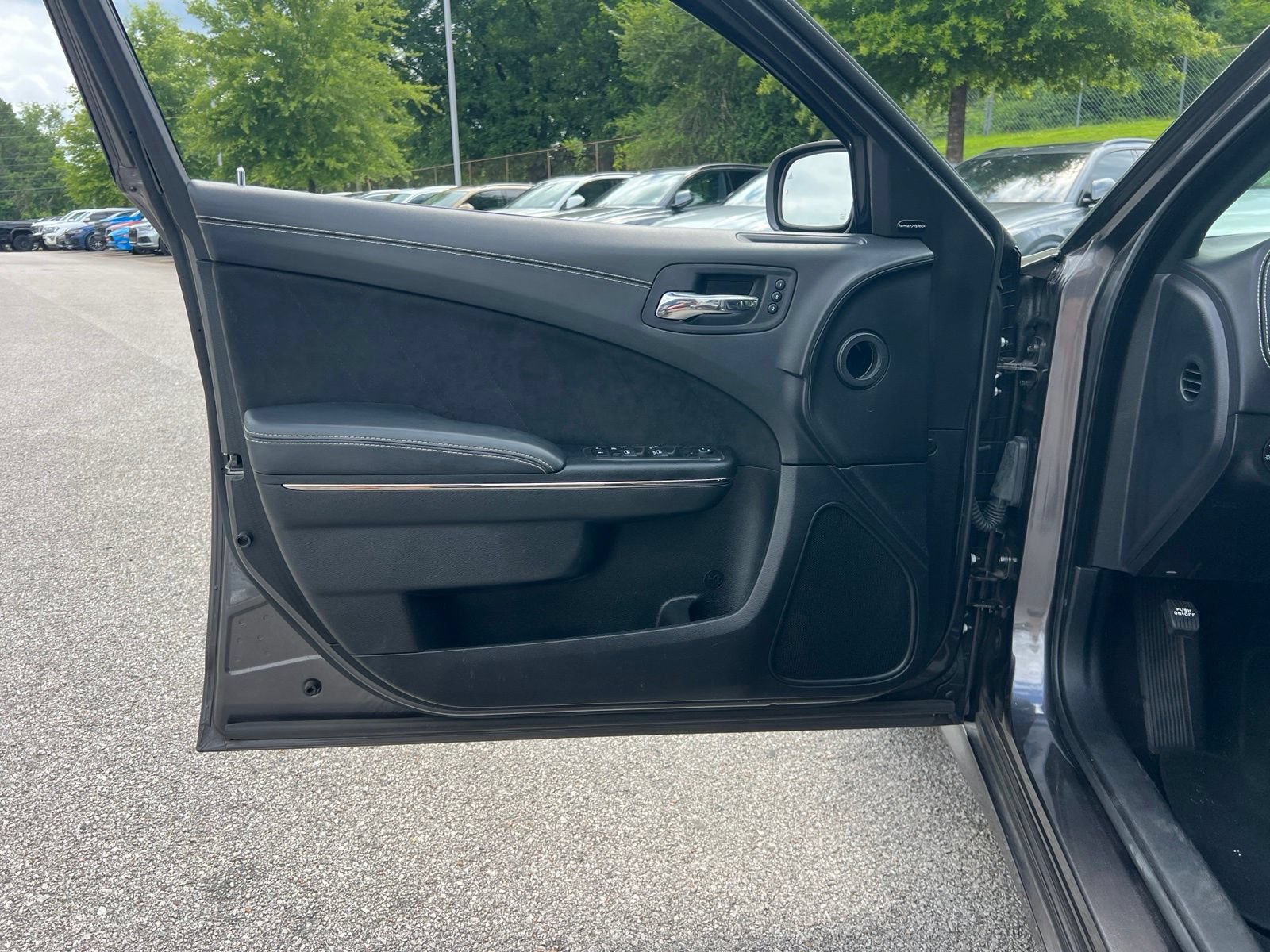 Used 2022 Dodge Charger SRT Hellcat w/ Harman/Kardon Audio Group RWD image 32