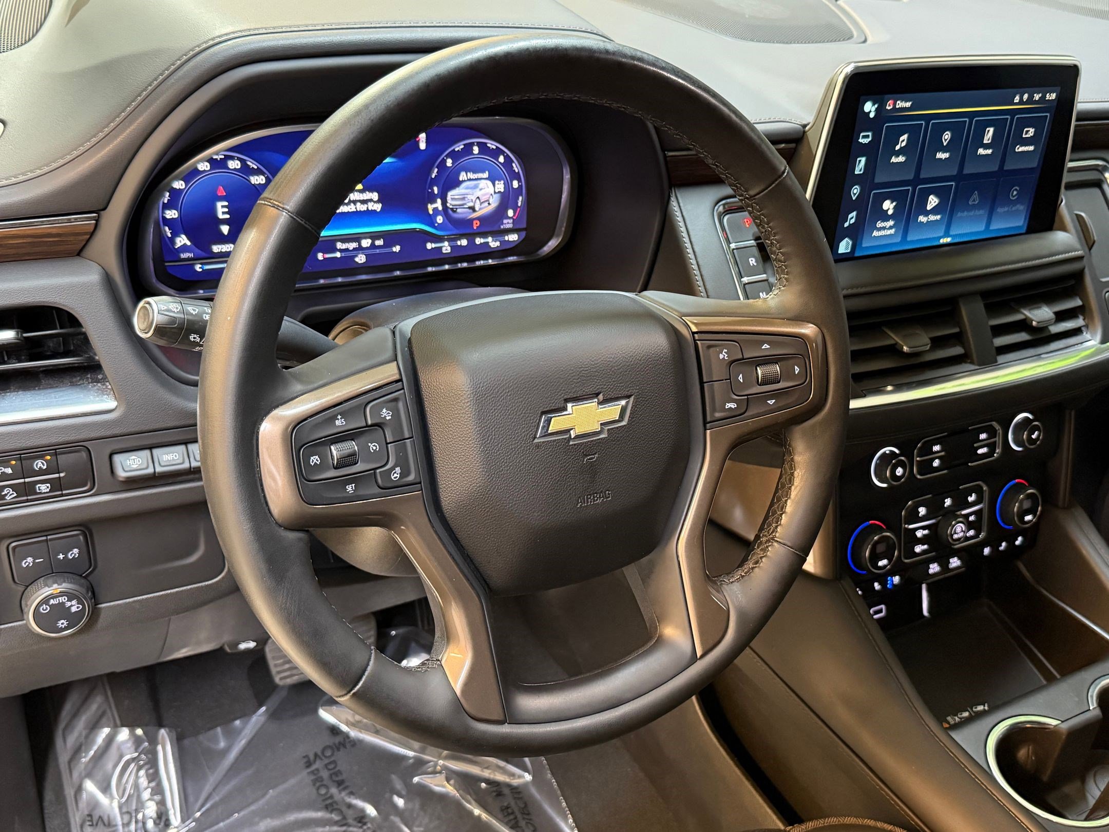 Used 2023 Chevrolet Tahoe High Country w/ Premium Package 2 AWD/4WD image 14