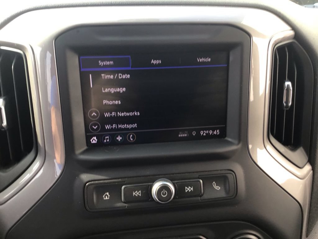 Used 2020 Chevrolet Silverado 1500 Custom w/ Custom Value Package AWD/4WD image 20