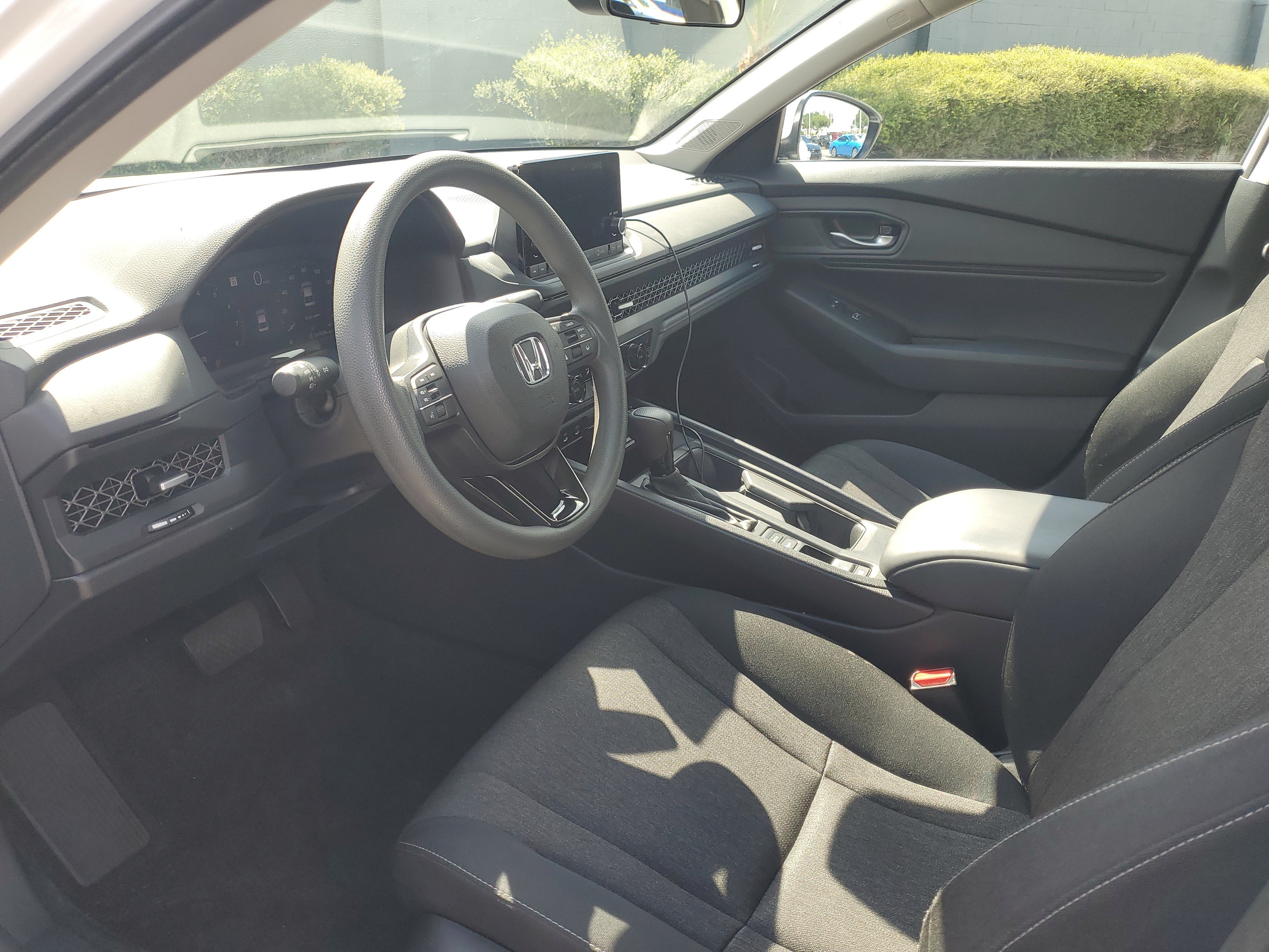 Used 2024 Honda Accord EX image 11