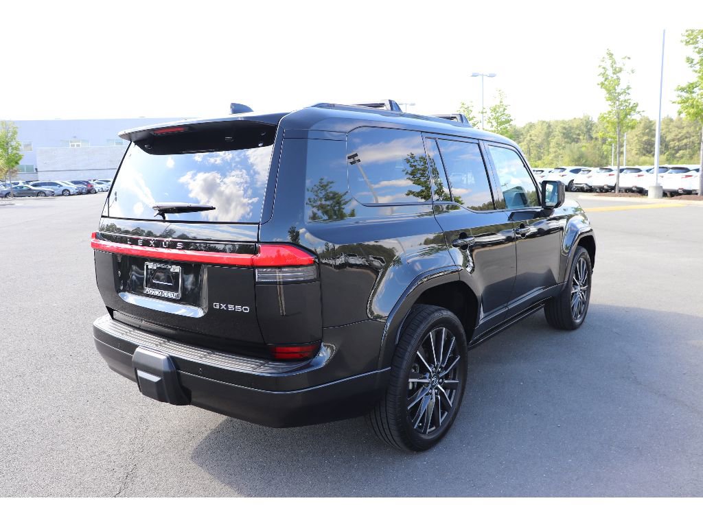 Used 2024 Lexus GX 550 AWD/4WD image 7