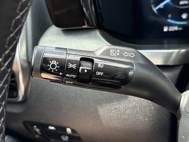 Used 2023 Kia Sorento SX FWD image 27