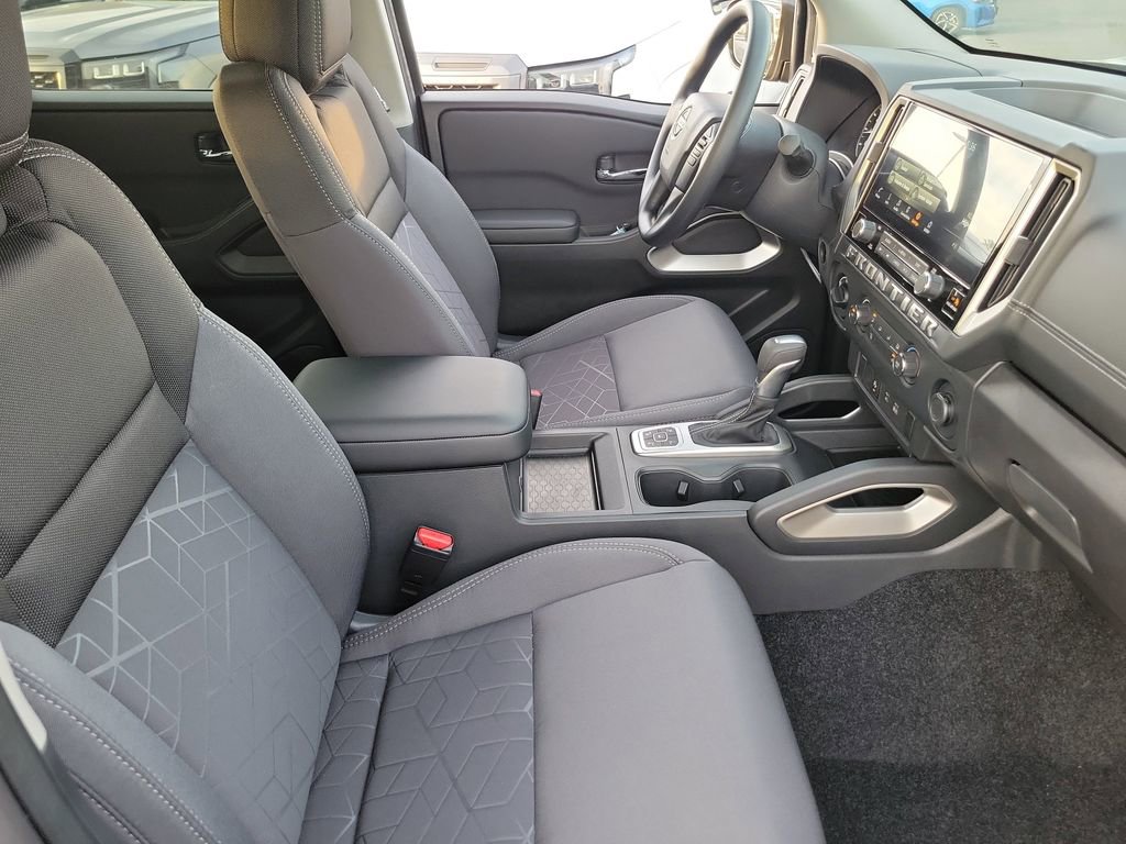 New 2026 Nissan Frontier SV w/ Tow Package image 11