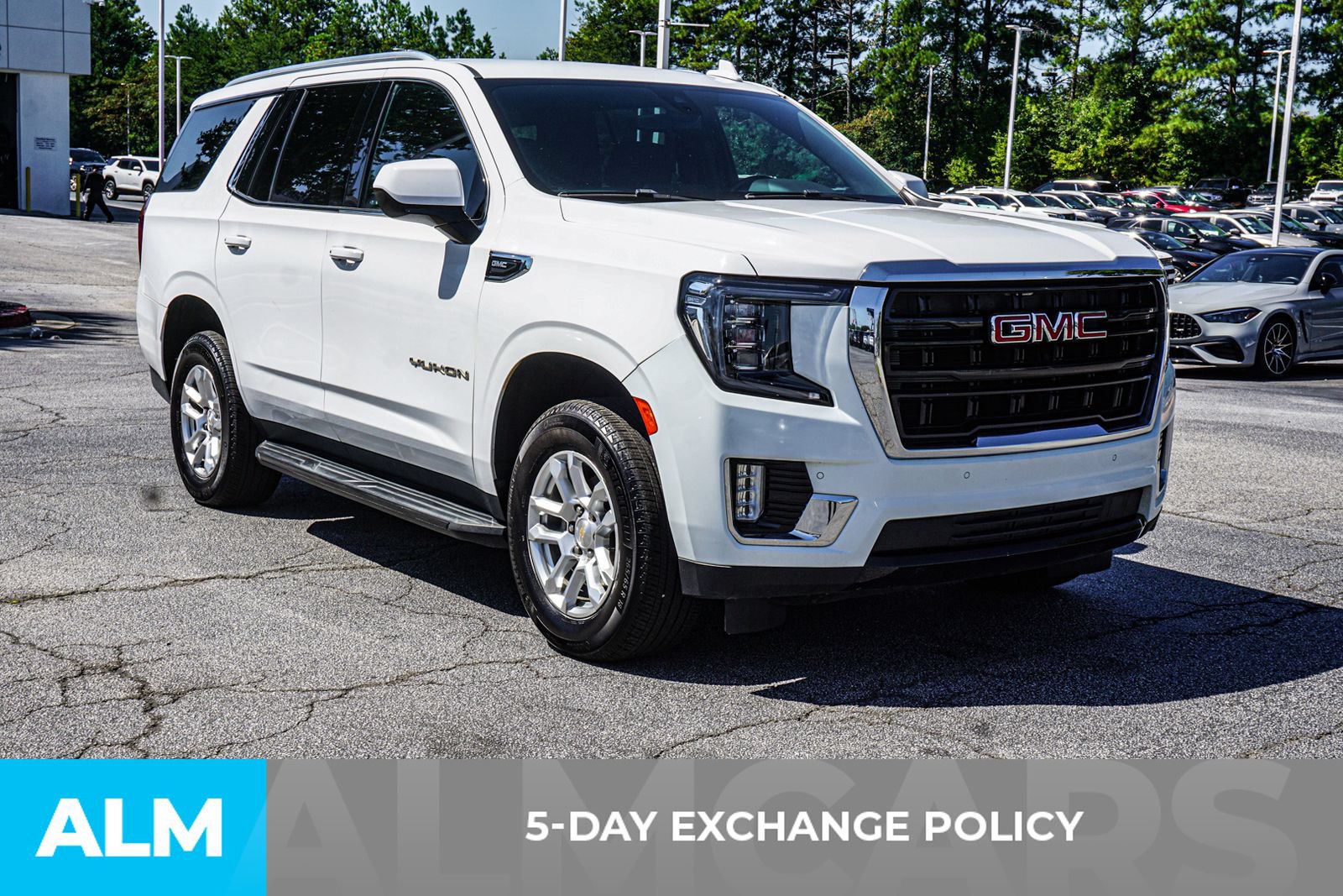 Used 2021 GMC Yukon SLE RWD image 4