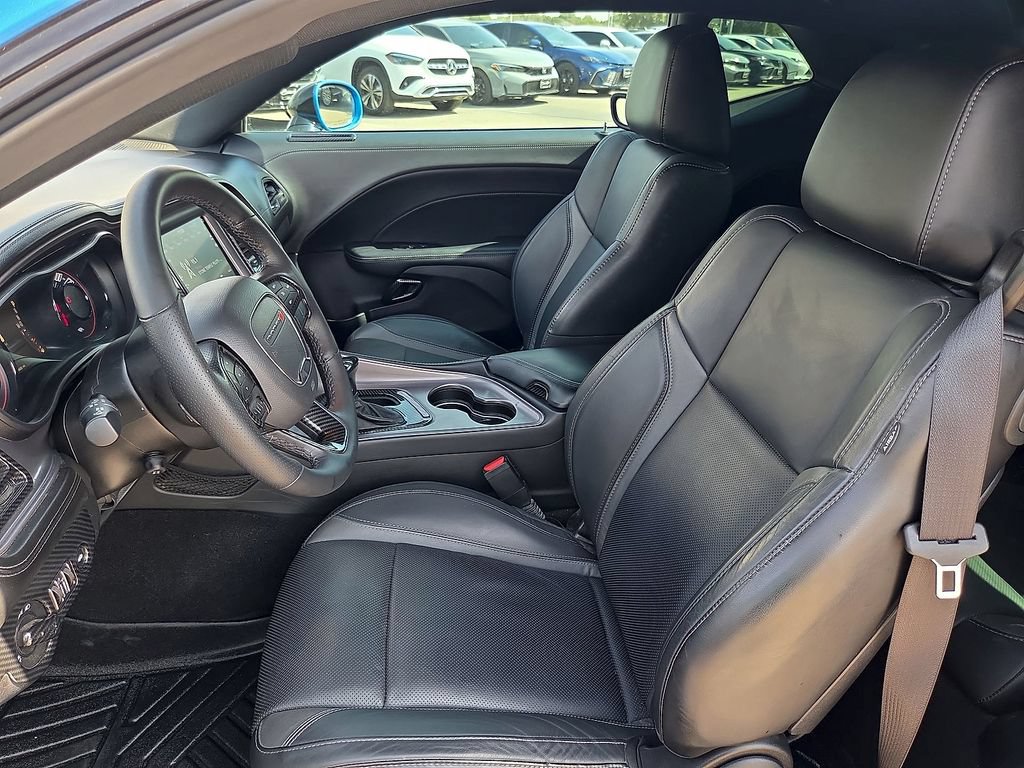 Used 2023 Dodge Challenger SXT w/ Plus Package RWD image 16