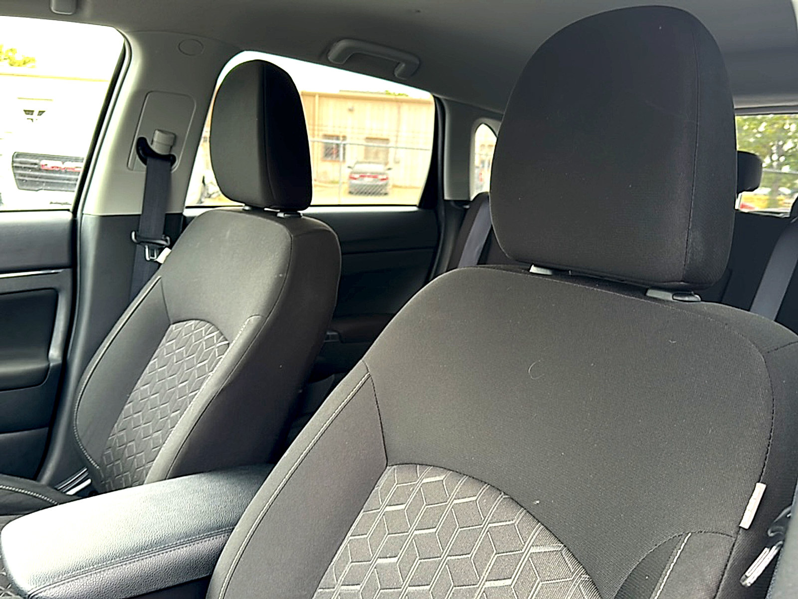 Used 2024 Mitsubishi Outlander Sport ES AWD/4WD image 14