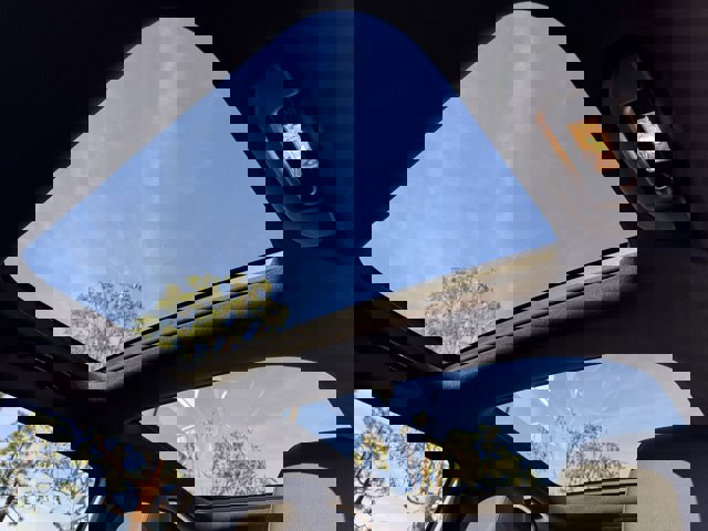 Used 2022 Mercedes-Benz GLB 250 image 7