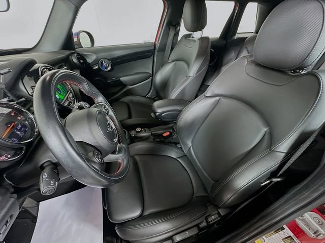 Used 2019 MINI Cooper S image 21