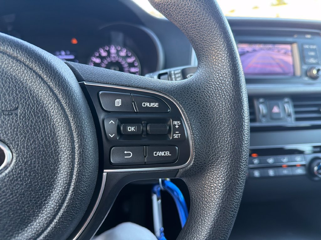 Used 2017 Kia Optima LX FWD image 20
