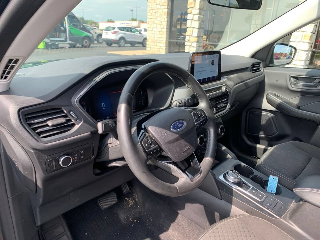 Used 2023 Ford Escape Active AWD/4WD image 23