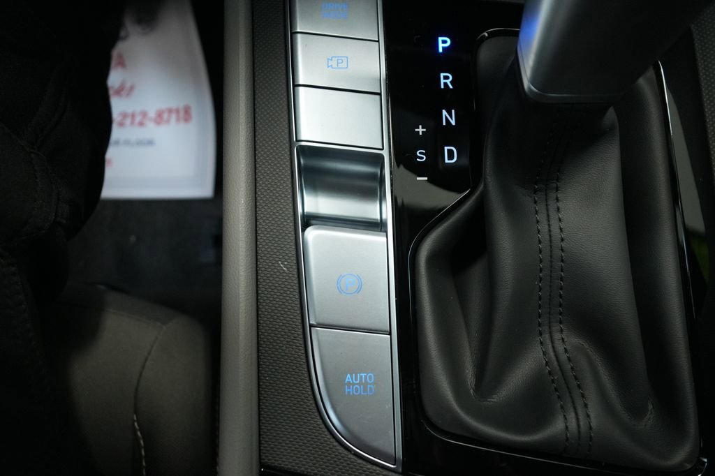 New 2026 Hyundai Elantra Sport image 28