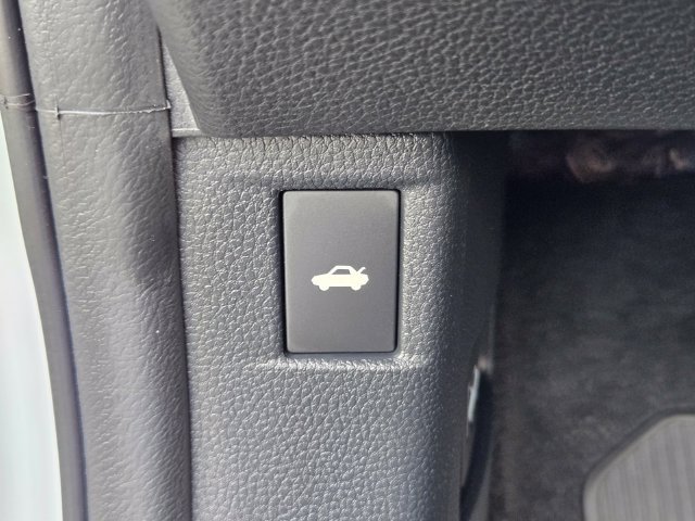 New 2026 Honda Accord LX image 14