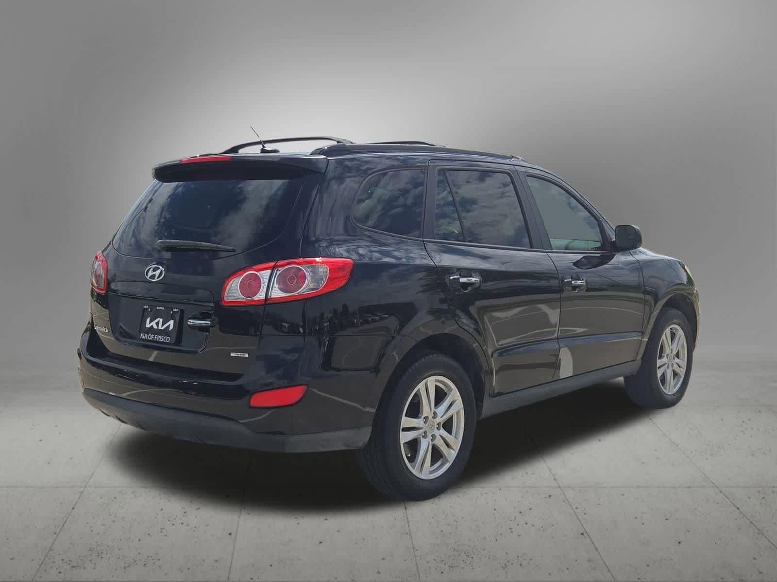 Used 2012 Hyundai Santa Fe Limited FWD image 6