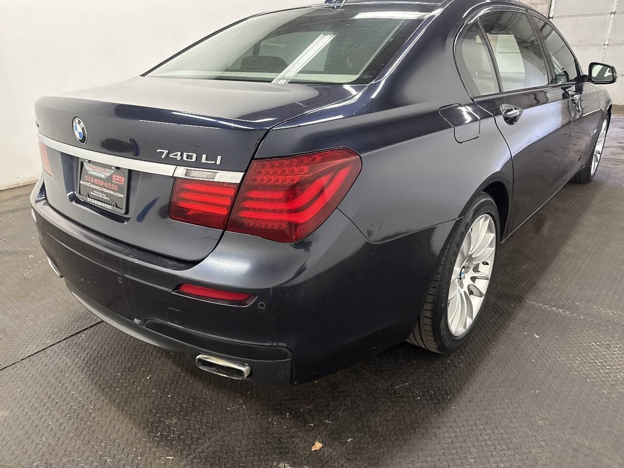 Used 2015 BMW 740Li xDrive AWD/4WD image 5