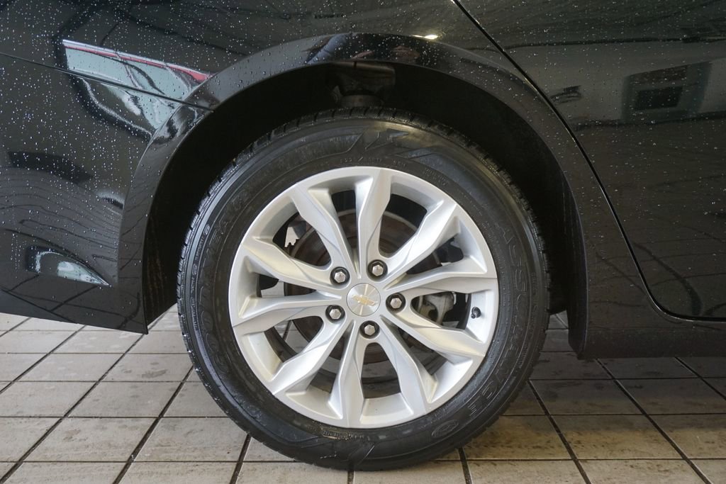 Used 2023 Chevrolet Malibu LT w/ Driver Confidence Package FWD image 29