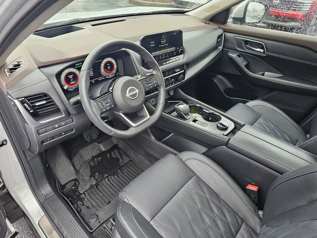 Used 2023 Nissan Rogue Platinum w/ Platinum Premium Package image 21