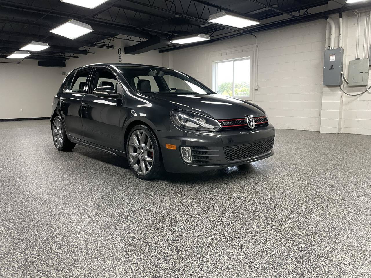 Used 2014 Volkswagen GTI Driver's Edition FWD image 3