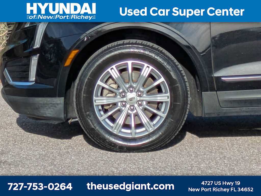 Used 2017 Cadillac XT5 FWD image 10