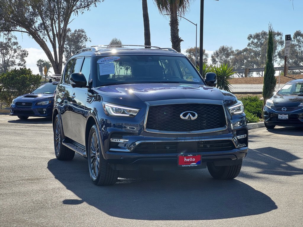 Used 2024 INFINITI QX80 Premium Select w/ Cargo Package AWD/4WD image 3