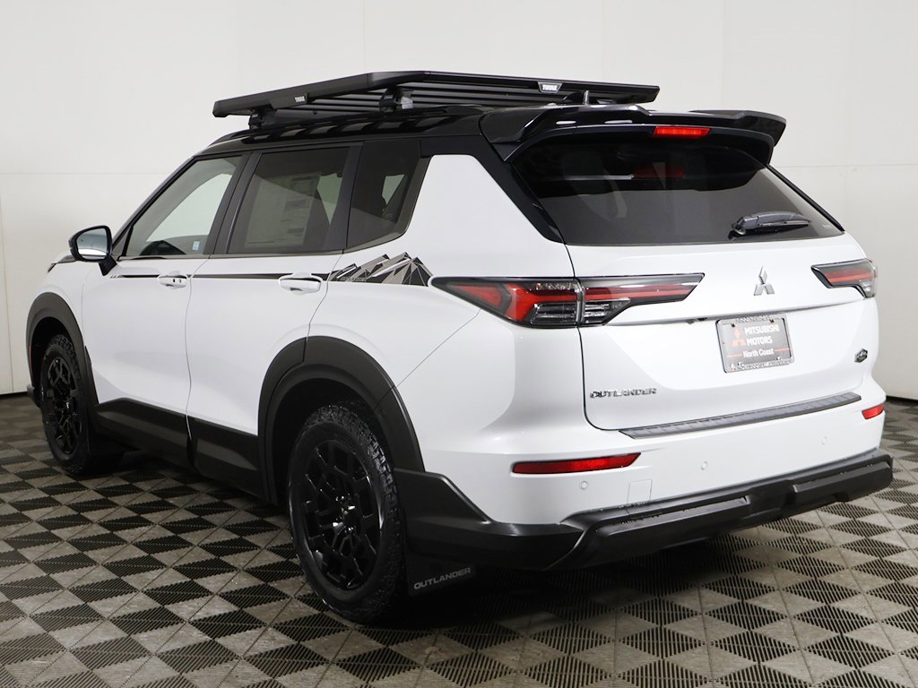 New 2026 Mitsubishi Outlander Trail Edition image 12