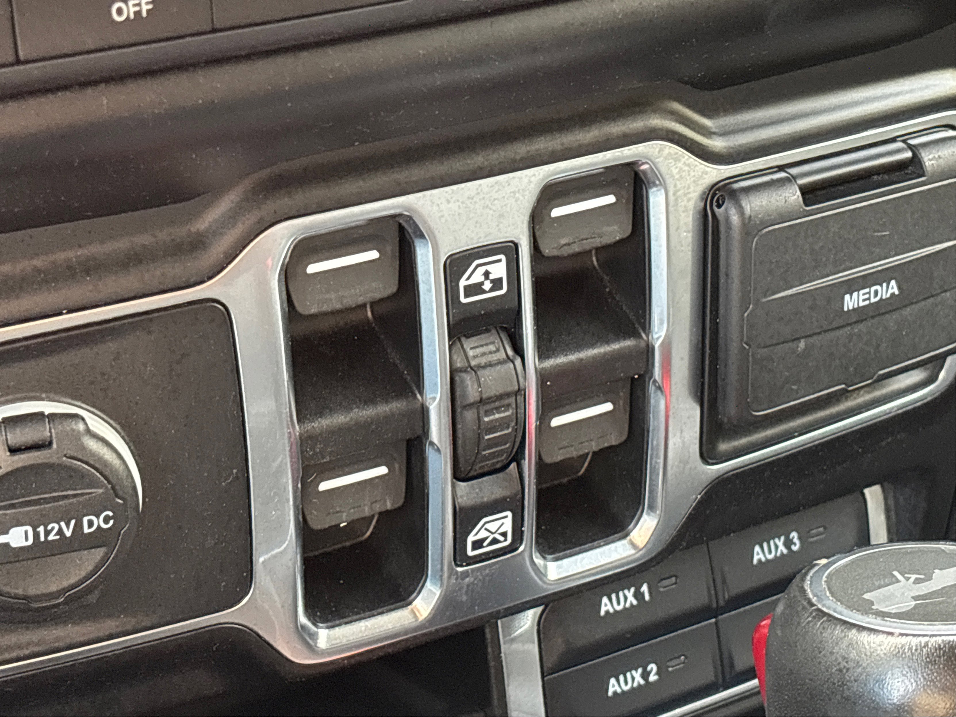 Used 2021 Jeep Wrangler Unlimited Sahara image 49