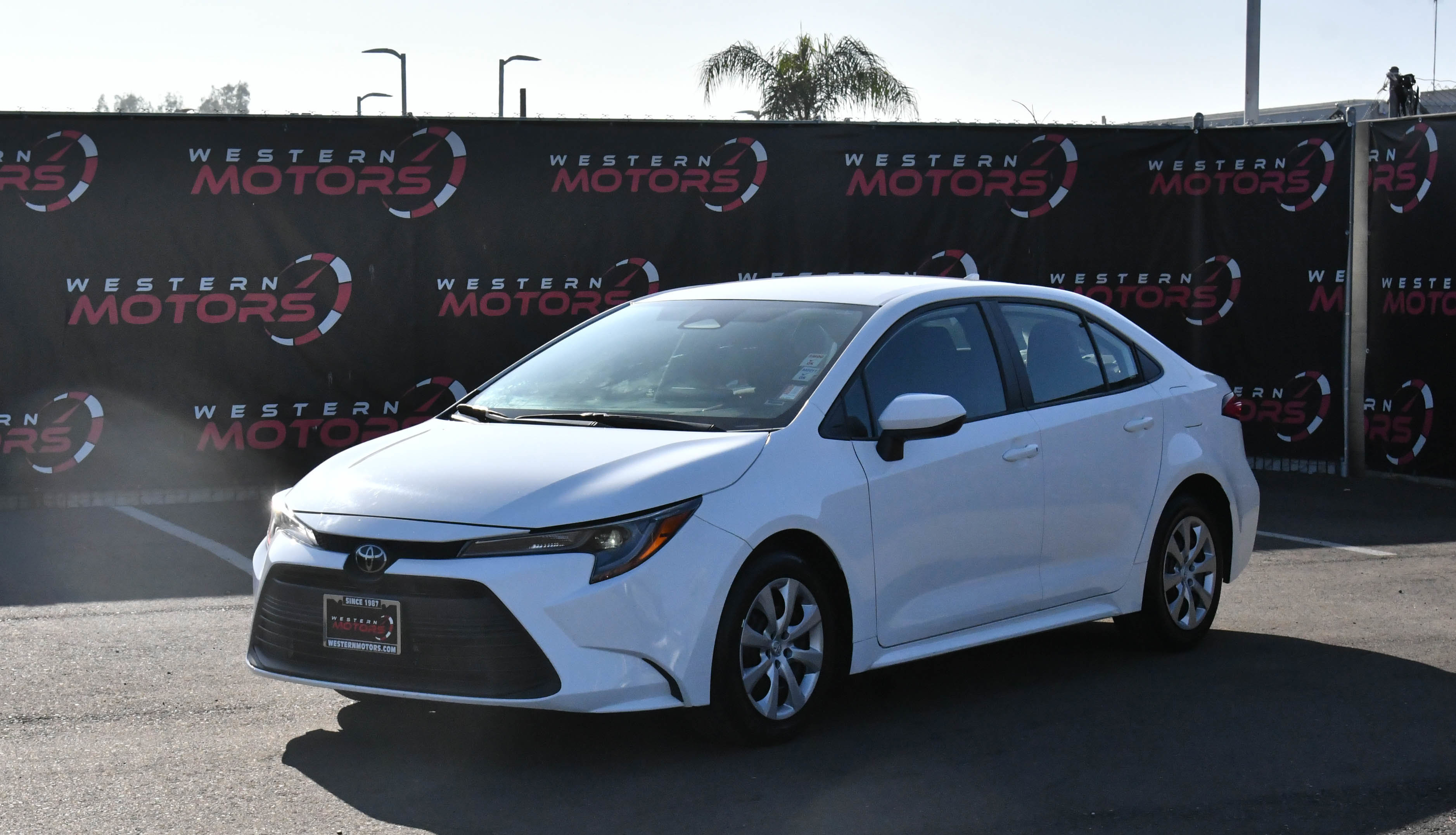 Used 2024 Toyota Corolla LE image 3