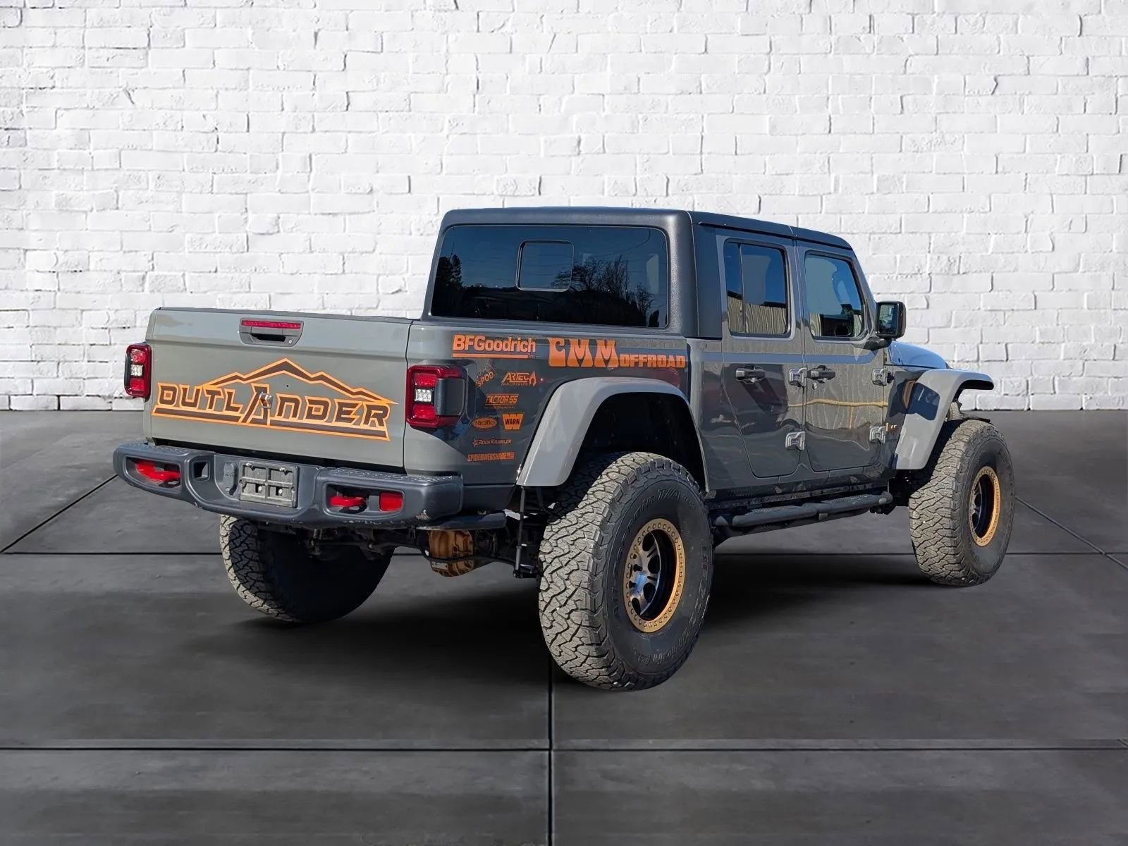 Used 2020 Jeep Gladiator Rubicon image 2