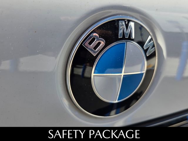 Used 2021 BMW 750i xDrive w/ Executive Package image 12