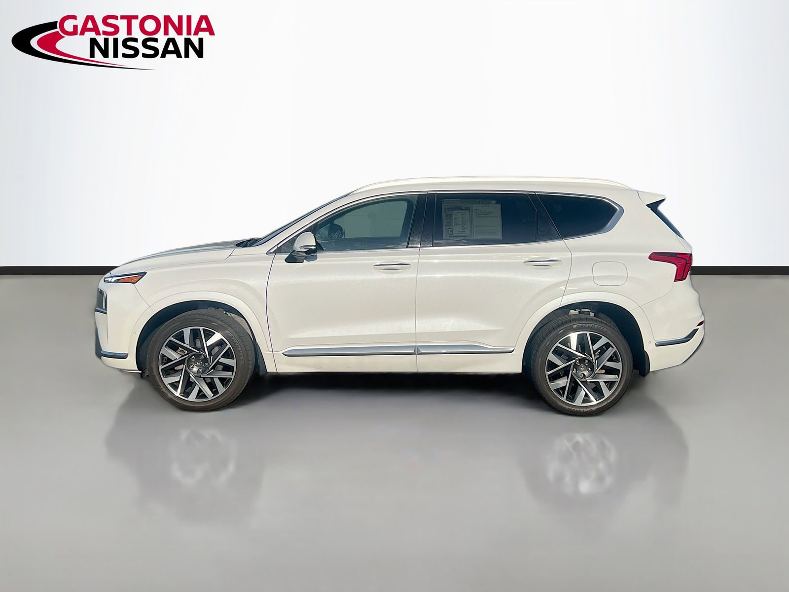 Used 2023 Hyundai Santa Fe Calligraphy image 5