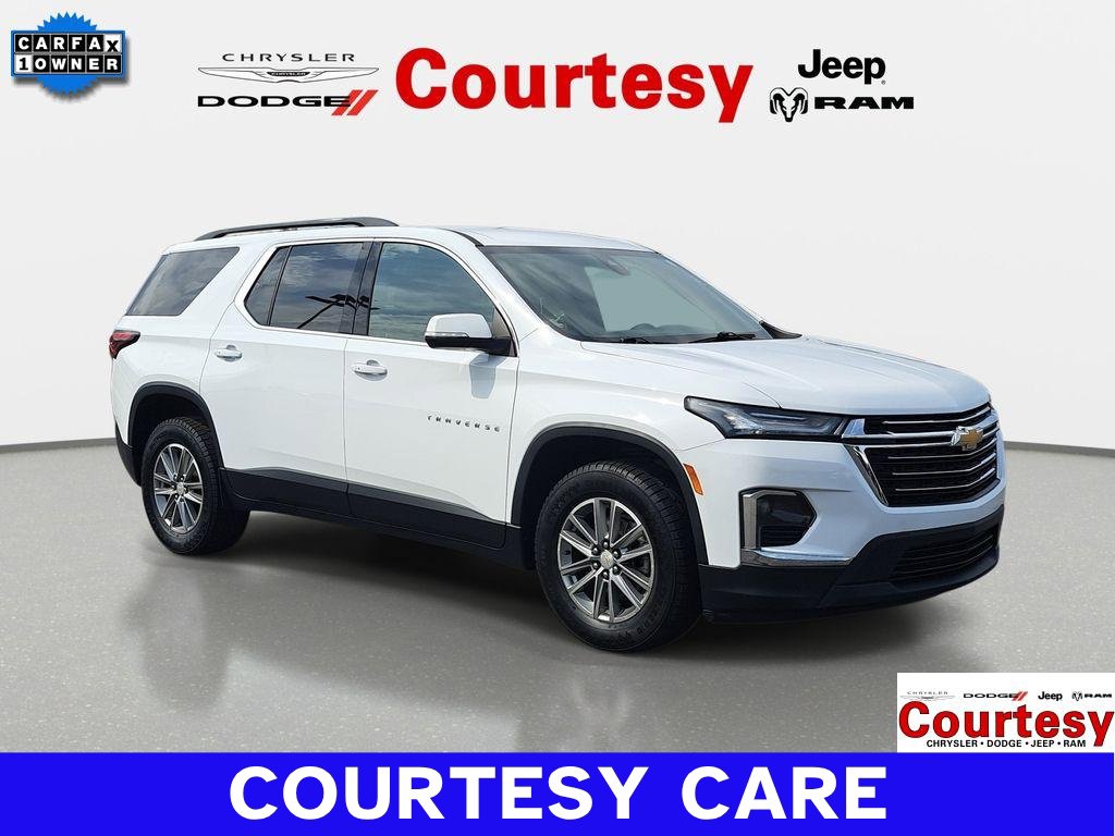 Used 2023 Chevrolet Traverse LT
