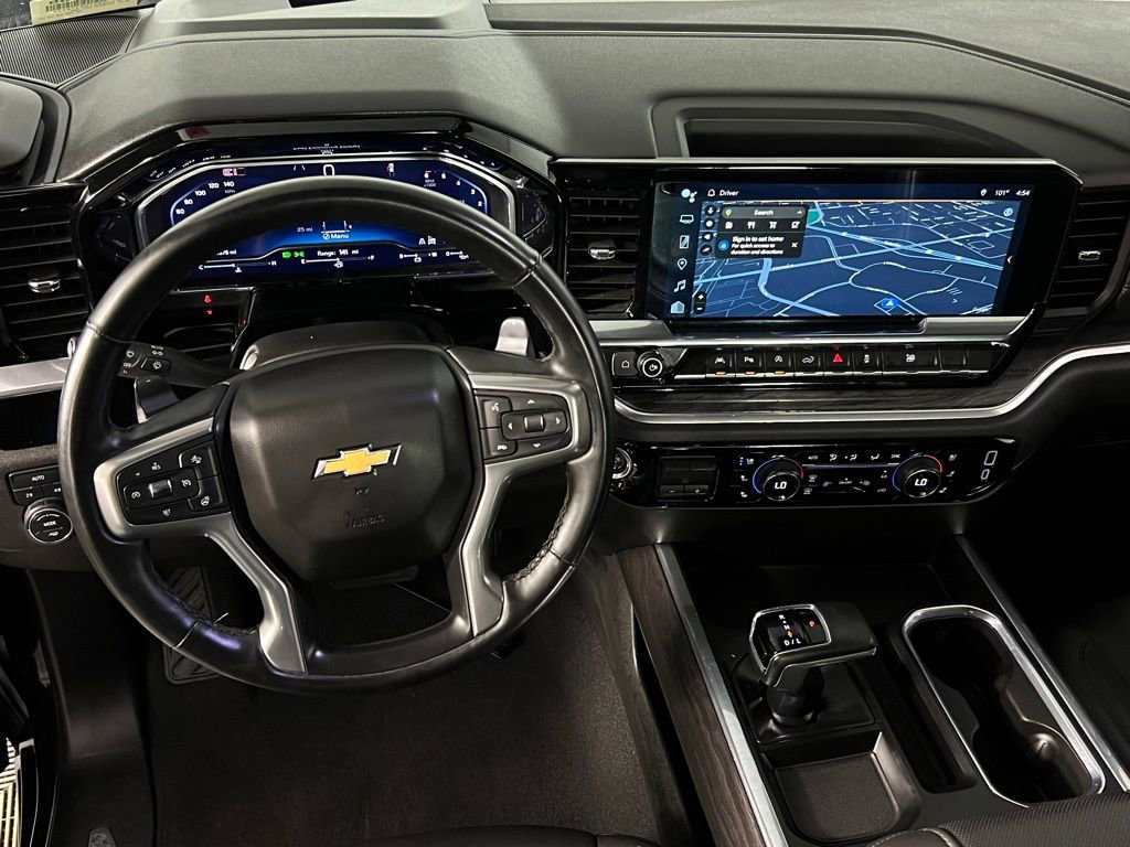 Used 2024 Chevrolet Silverado 1500 LTZ image 12