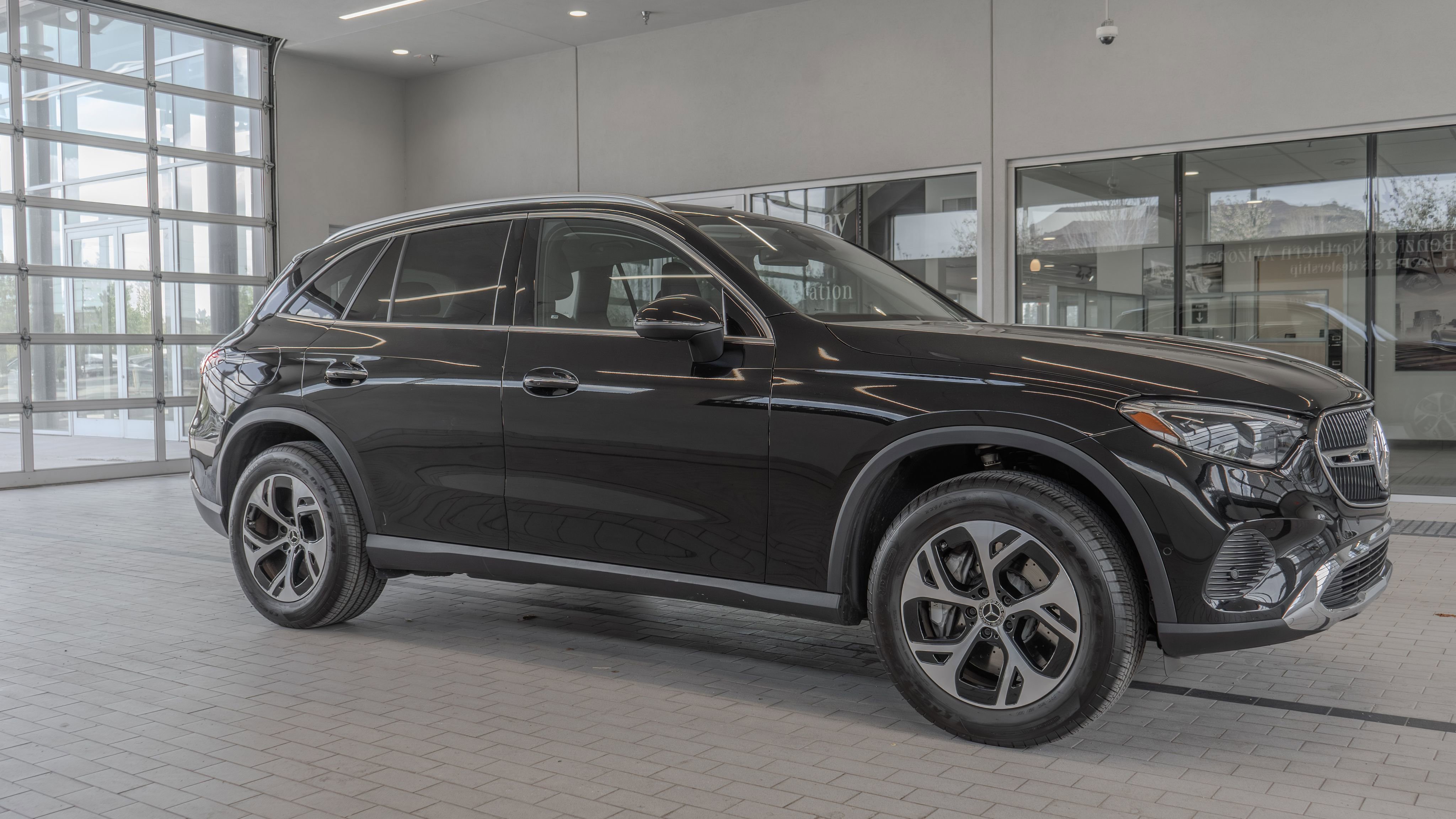 Certified 2025 Mercedes-Benz GLC 350e 4MATIC image 12