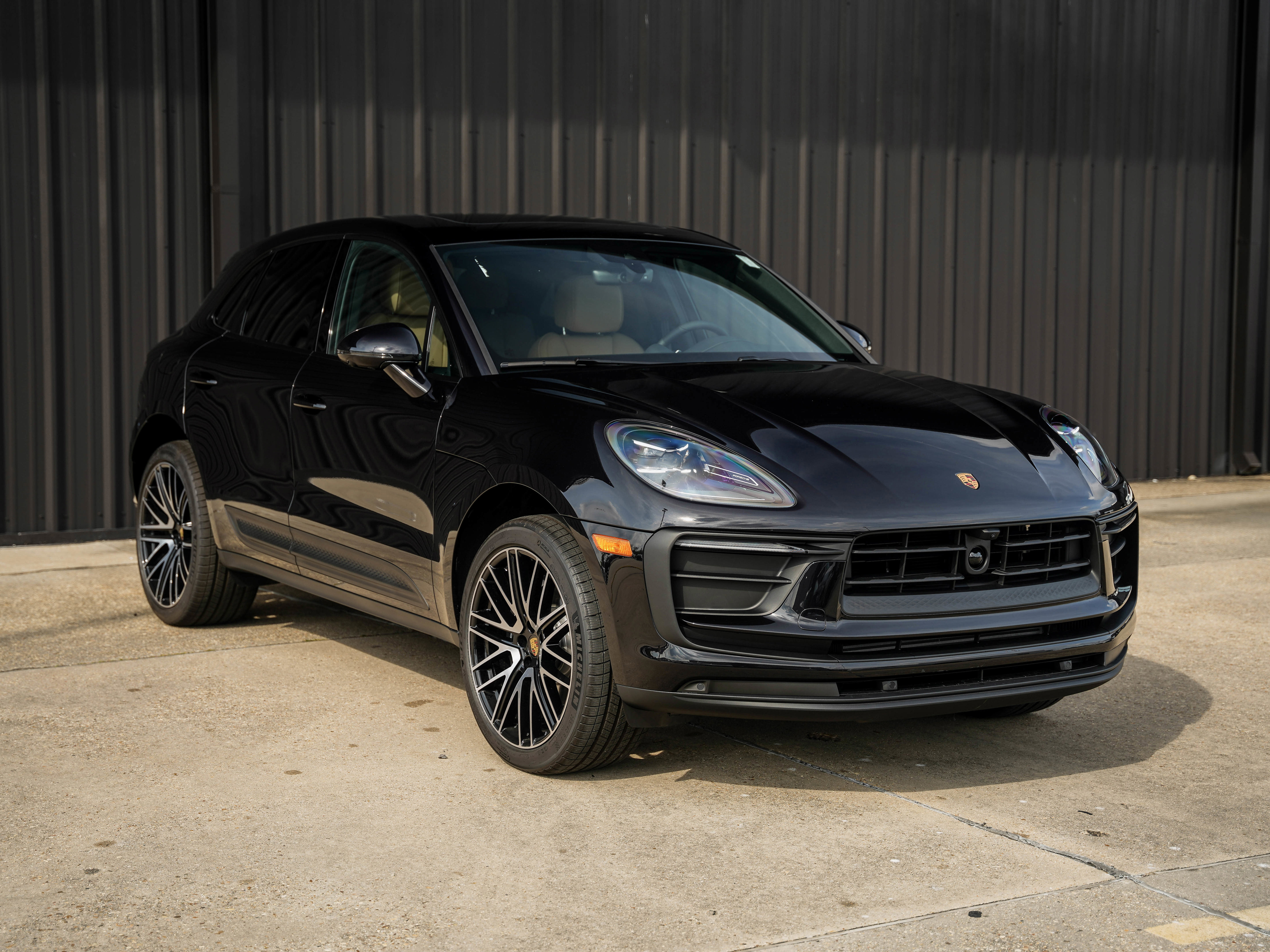 New 2026 Porsche Macan image 7