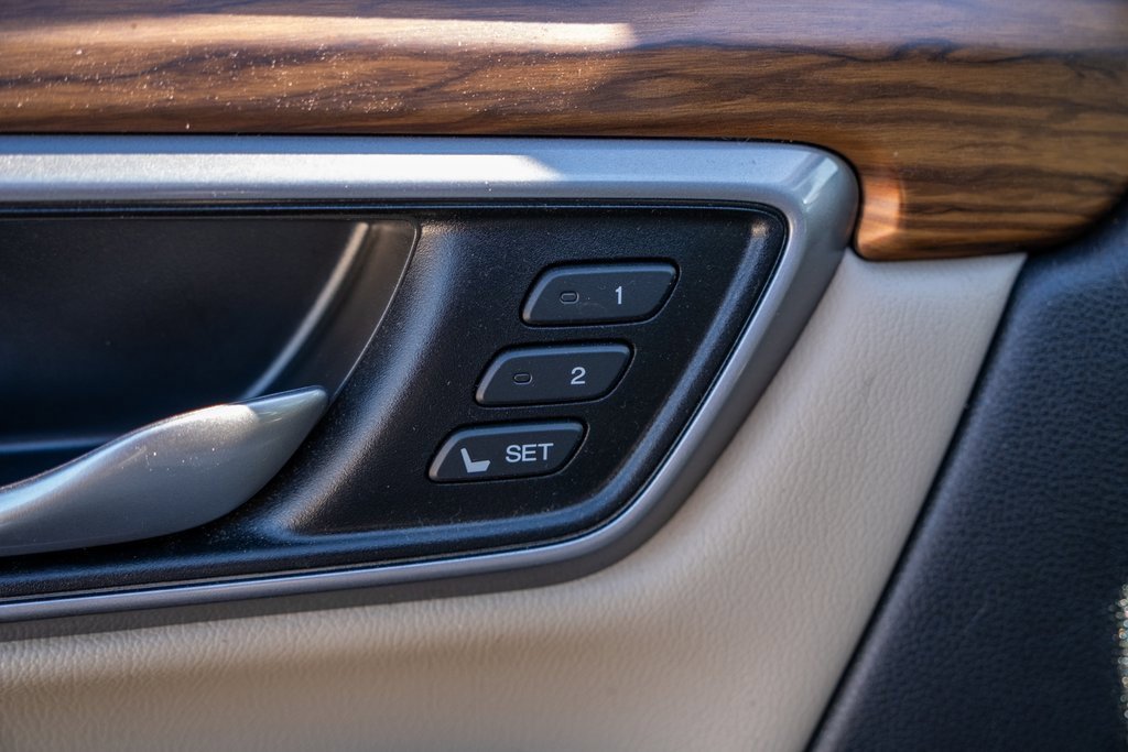 Used 2019 Honda CR-V EX-L image 12