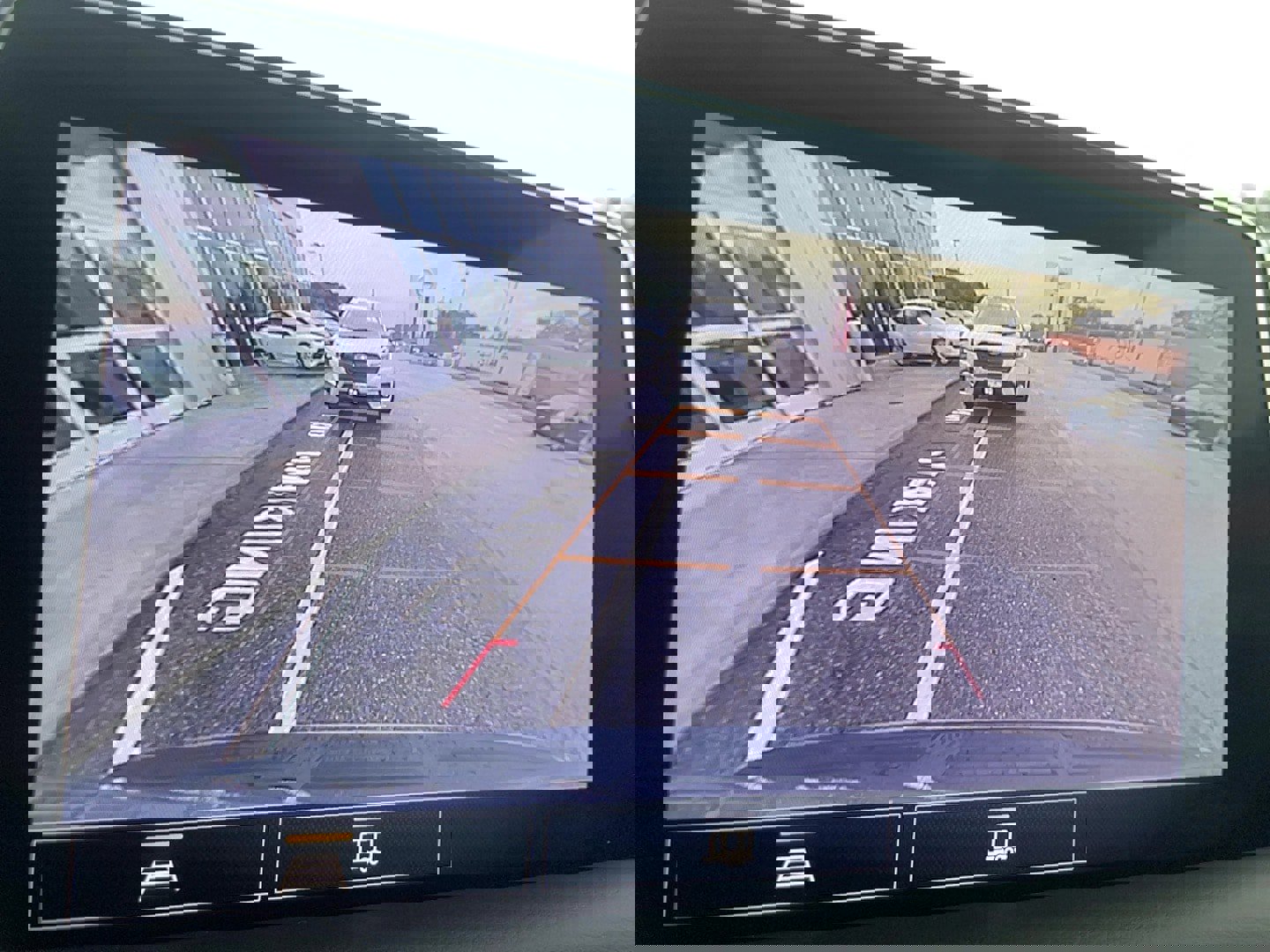 Used 2021 Chevrolet Tahoe LT image 7