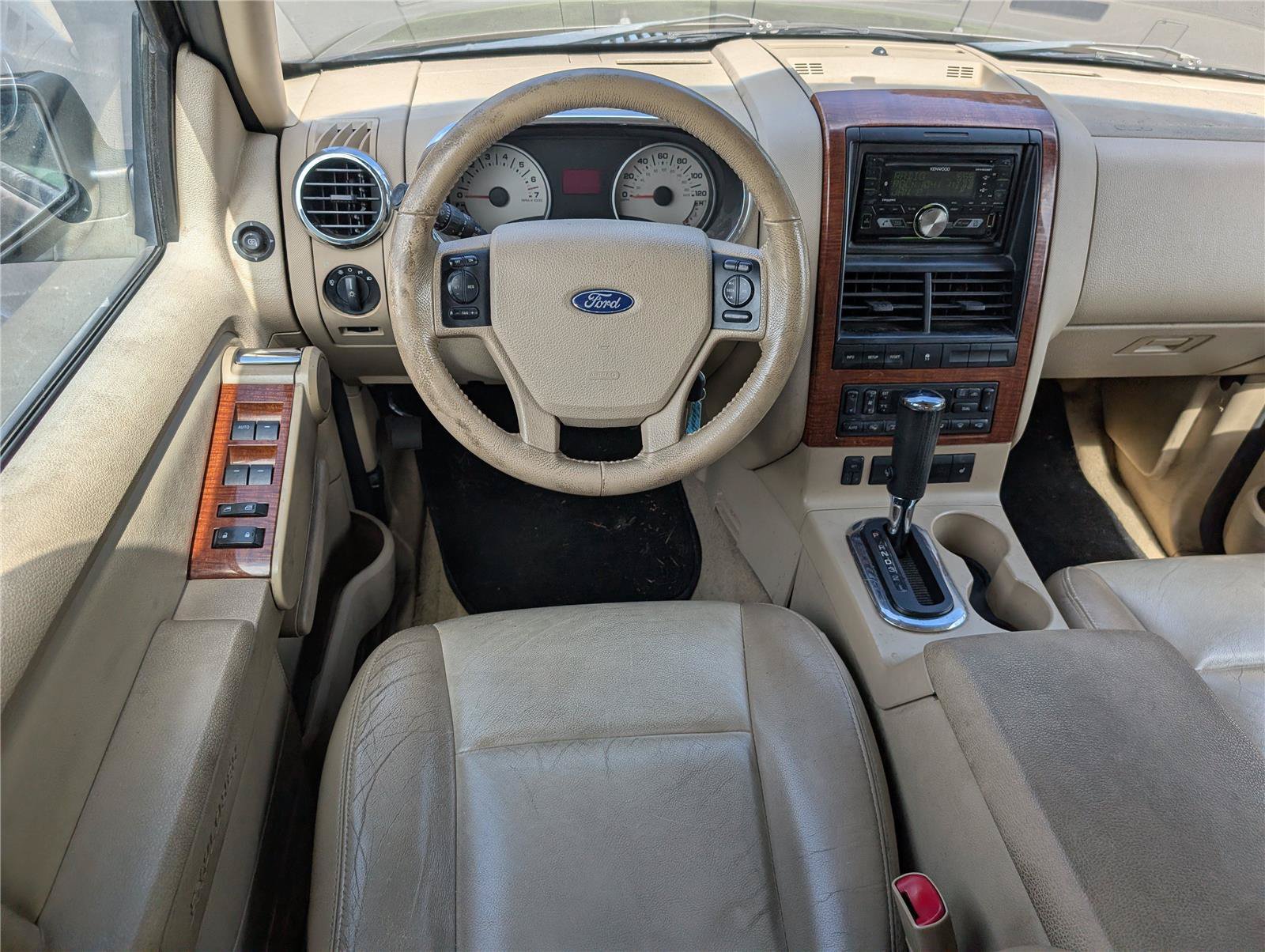 Used 2006 Ford Explorer Eddie Bauer RWD image 27