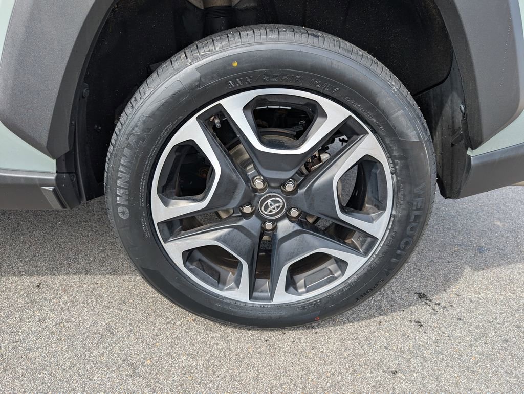 Used 2020 Toyota RAV4 Adventure AWD/4WD image 11