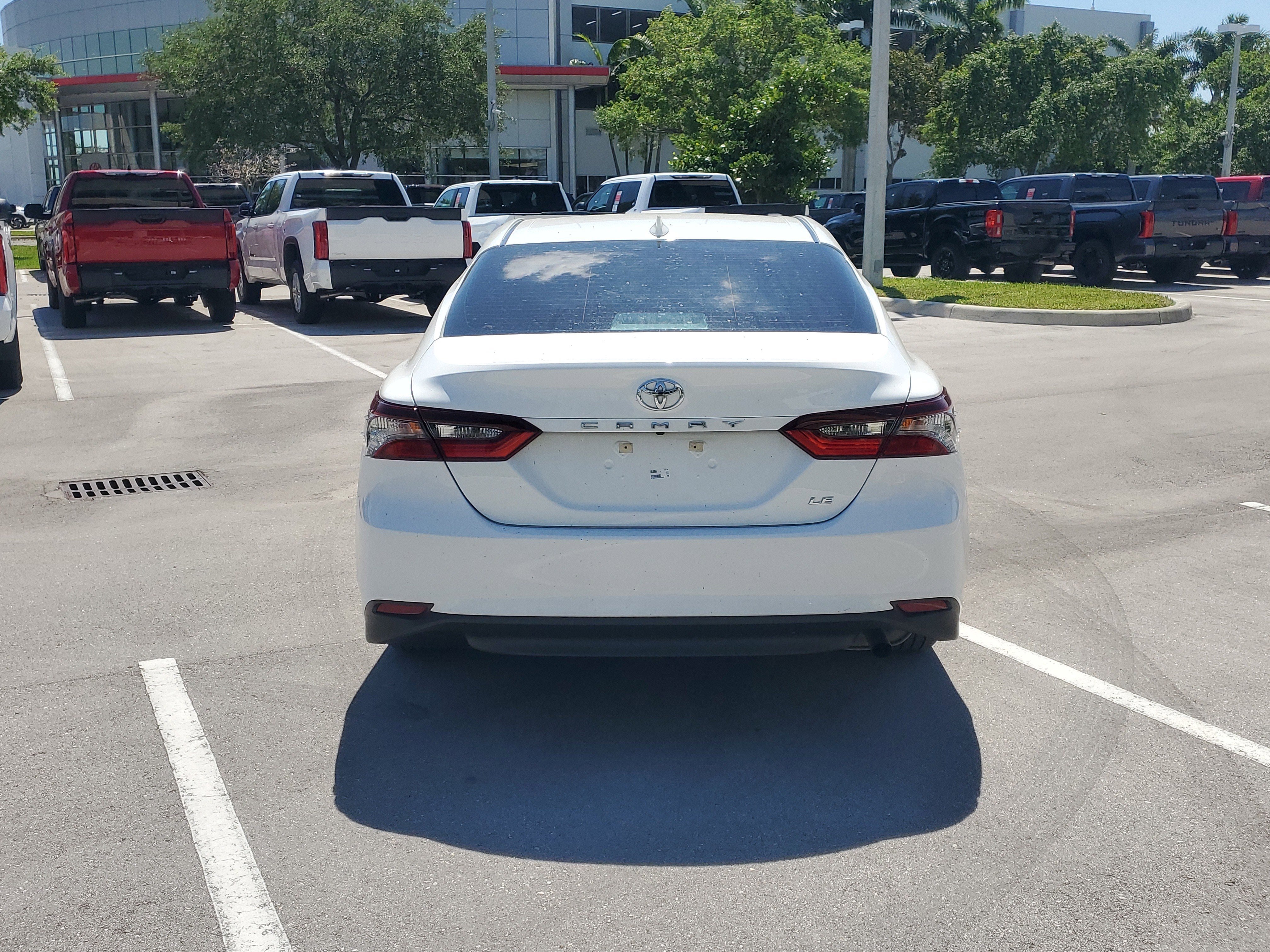 Used 2024 Toyota Camry LE FWD image 4