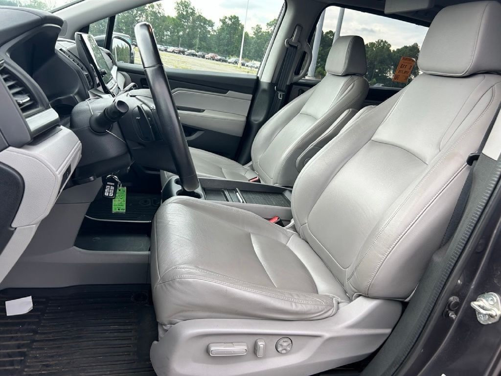 Used 2018 Honda Odyssey EX-L image 13
