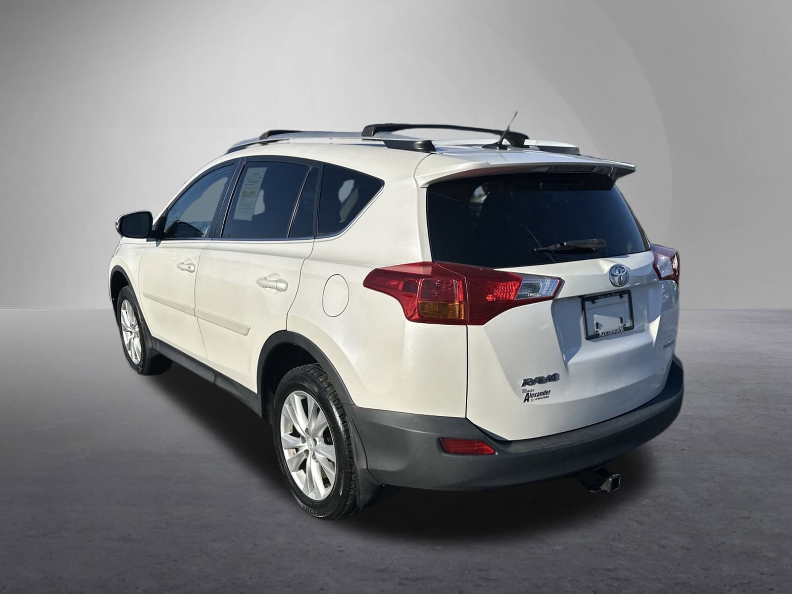 Used 2014 Toyota RAV4 Limited image 6