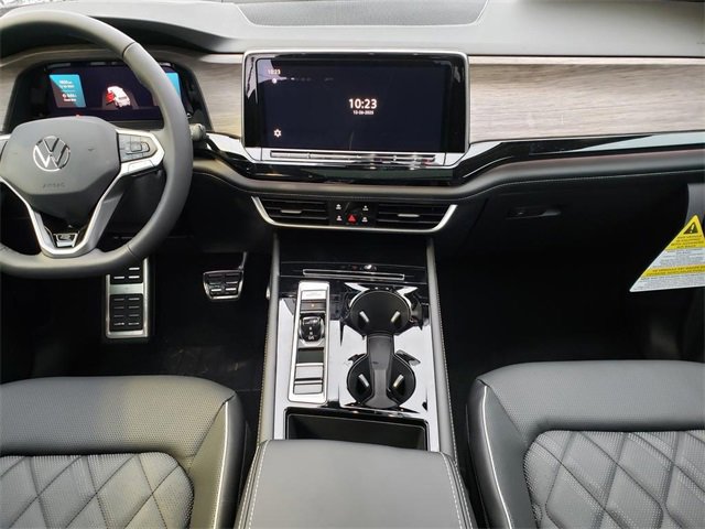 New 2026 Volkswagen Atlas SEL Premium R-Line image 9