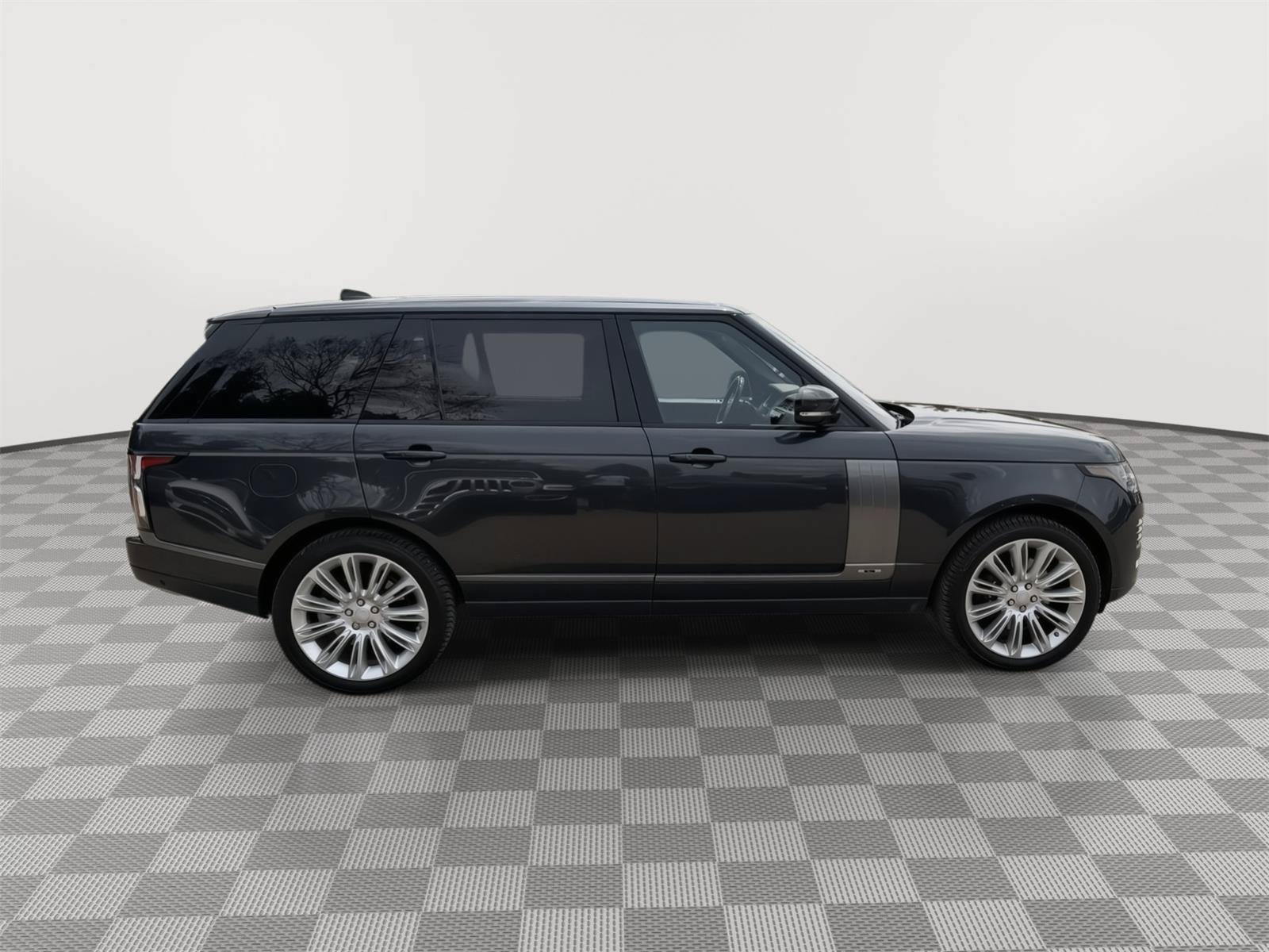 Used 2019 Land Rover Range Rover Long Wheelbase Supercharged AWD/4WD image 8