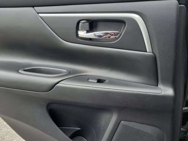 Used 2018 Nissan Altima 2.5 SV FWD image 13