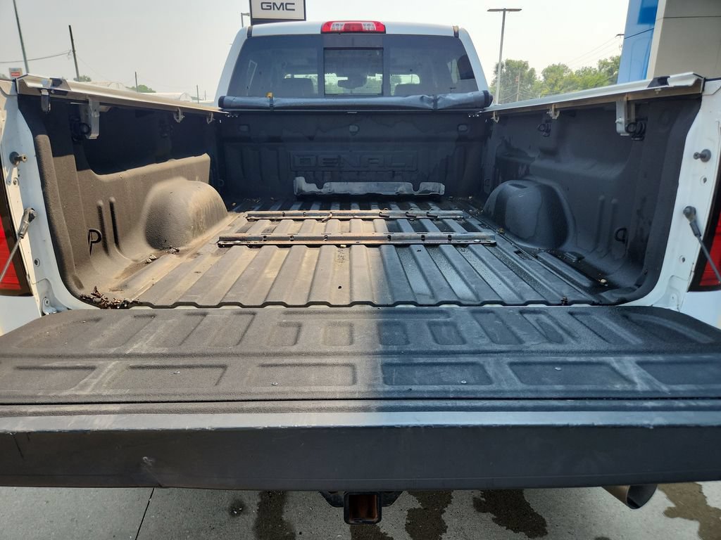 Used 2018 GMC Sierra 2500 Denali w/ Duramax Plus Package AWD/4WD image 27