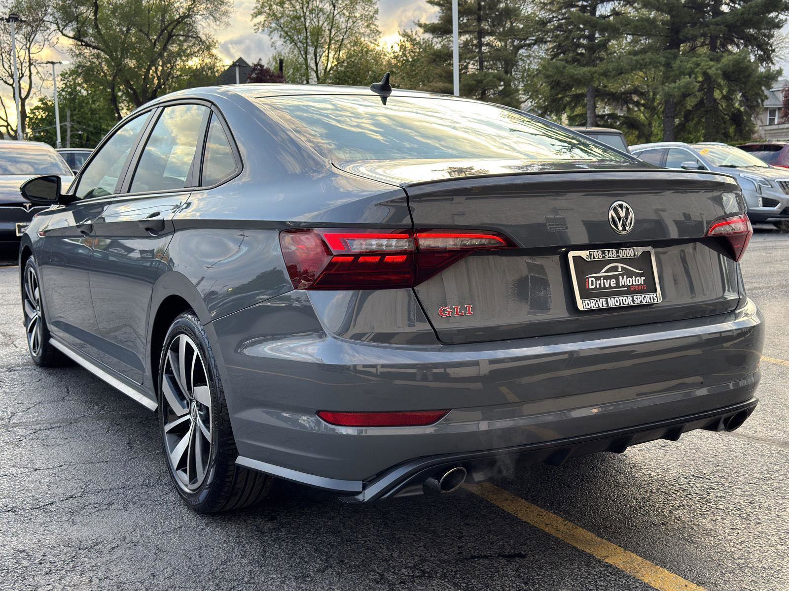 Used 2021 Volkswagen Jetta GLI FWD image 9