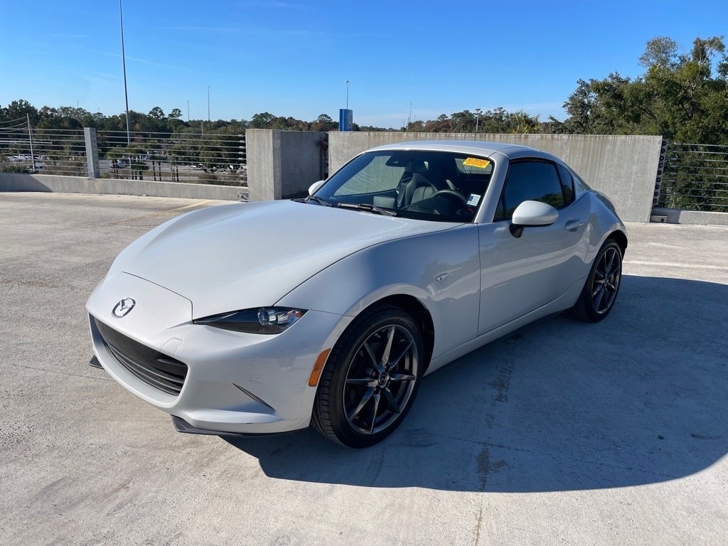 Used 2019 MAZDA MX-5 Miata RF Grand Touring image 3