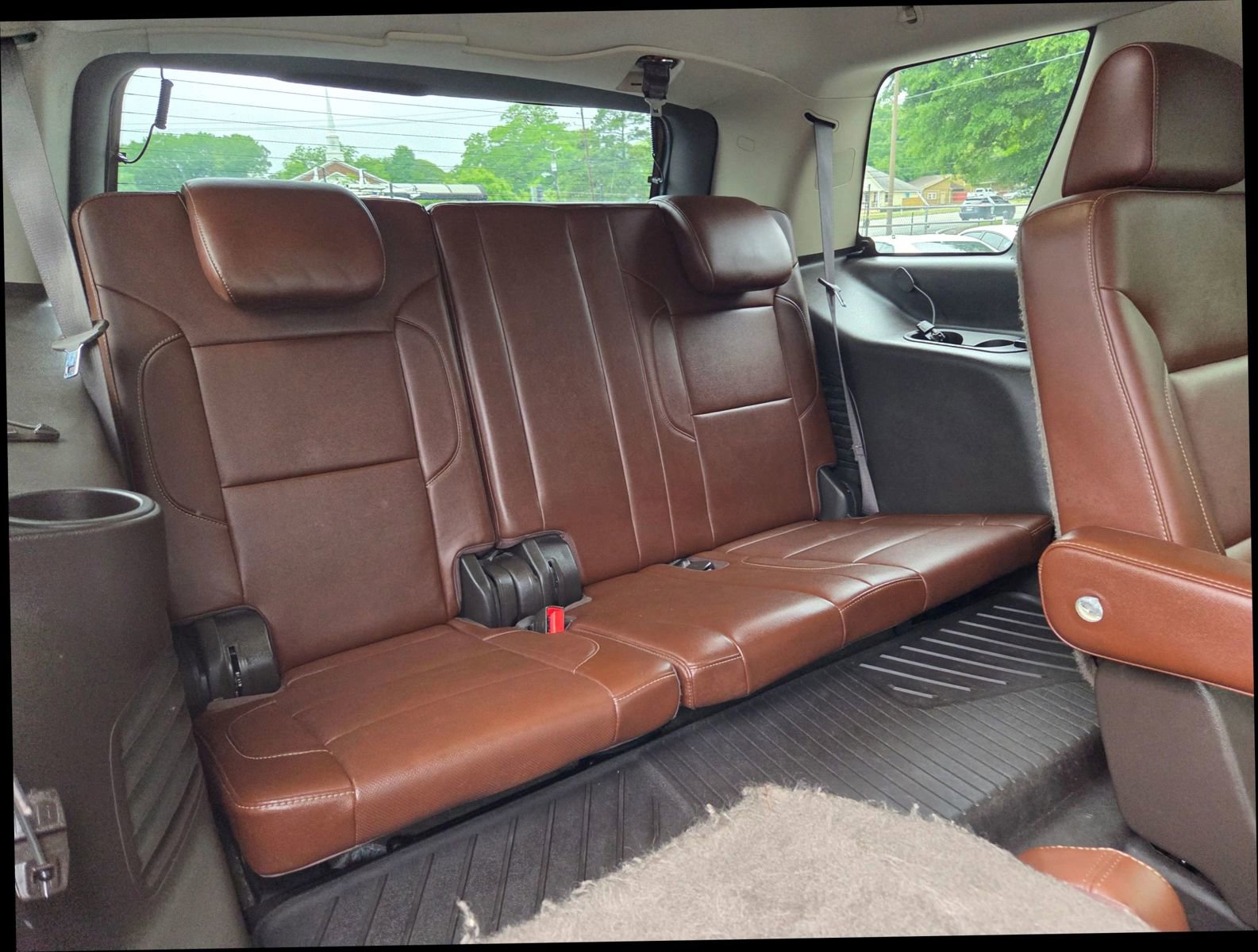 Used 2015 Chevrolet Tahoe LTZ AWD/4WD image 18